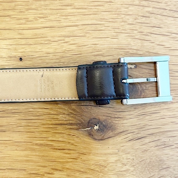 Faux Vegan Leather Men’s Casual Dress Belt in Dark Brown SZ Medium 34-36 - Picture 5 of 8
